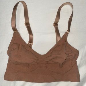 SKIMS sculpting bra